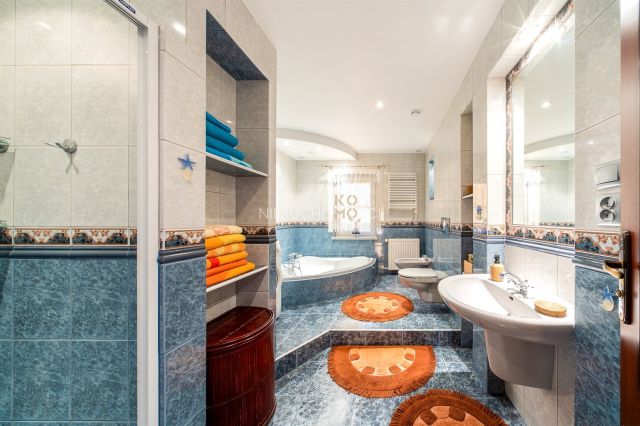 dom wolnostojący, 7 pokoi Brzeg Dolny. Zdjęcie 12