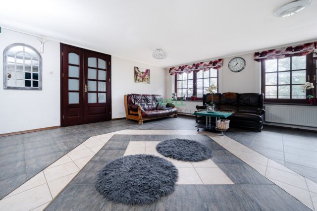 dom wolnostojący, 10 pokoi Gałków Mały, ul. Borowiecka. Zdjęcie 9