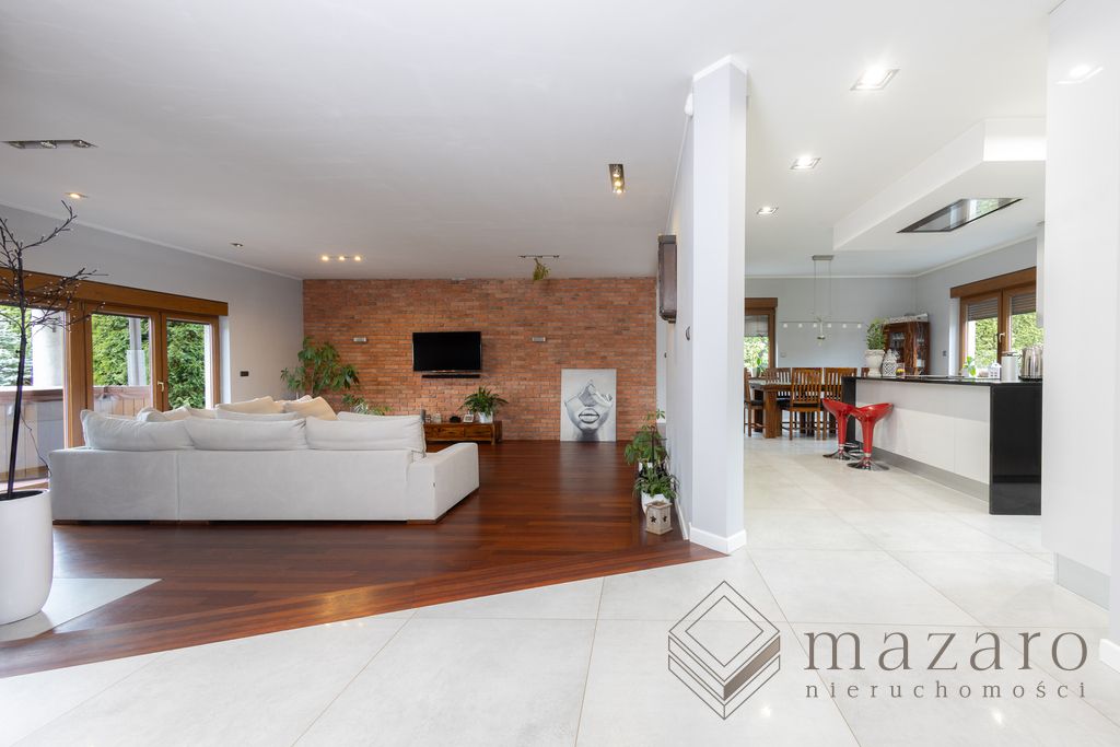 dom wolnostojący, 4 pokoje Łochowo. Zdjęcie 2