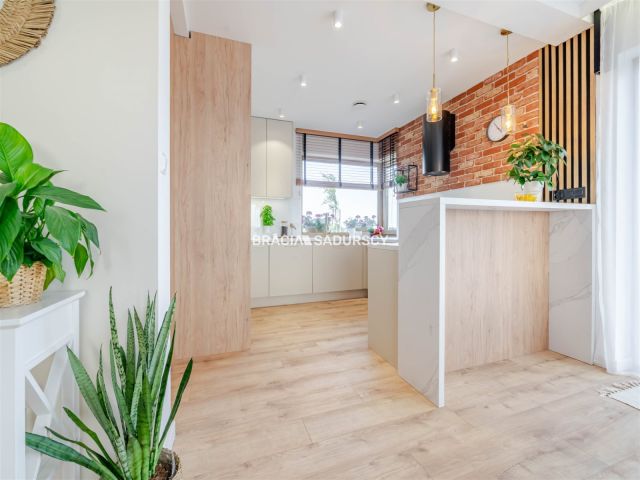 dom wolnostojący, 6 pokoi Młodziejowice. Zdjęcie 5