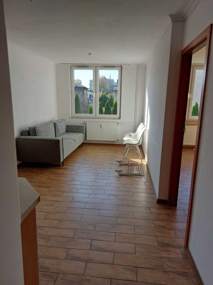 Mieszkanie 2-pokojowe Rybnik, ul. Wyzwolenia. Zdjęcie 2