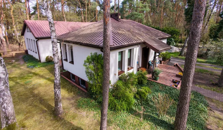 dom wolnostojący, 6 pokoi Józefów Kolonia Błota, ul. Graniczna