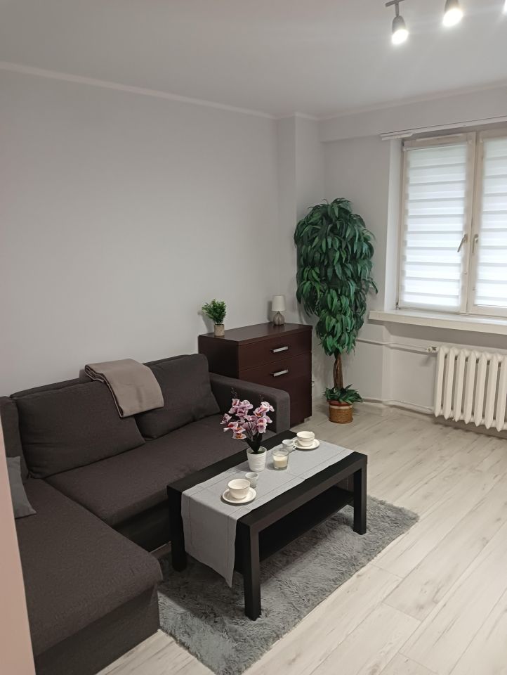 Mieszkanie 1-pokojowe Wałbrzych Biały Kamień, ul. Stanisława Duboisa. Zdjęcie 2