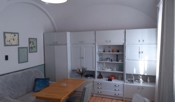 dom wolnostojący, 10 pokoi Jaźwina