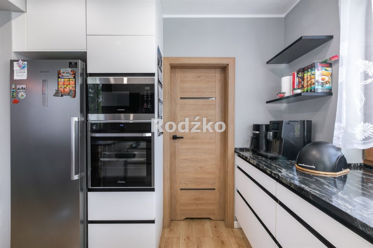 dom wolnostojący, 4 pokoje Rzywno. Zdjęcie 4