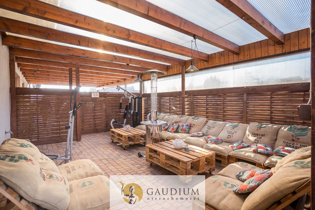 dom wolnostojący, 15 pokoi Rewa. Zdjęcie 19