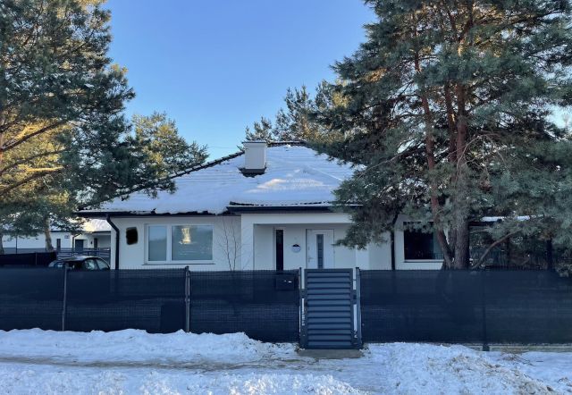 dom wolnostojący, 4 pokoje Olszewnica Stara, ul. Polna. Zdjęcie 1