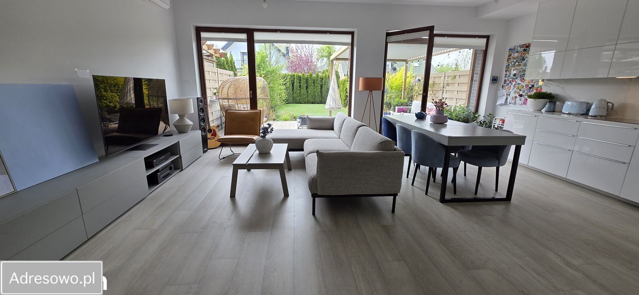 dom szeregowy, 4 pokoje Nowa Wieś, ul. Polnych Maków. Zdjęcie 4