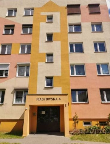 Mieszkanie 3-pokojowe Trzemeszno, ul. Piastowska. Zdjęcie 1