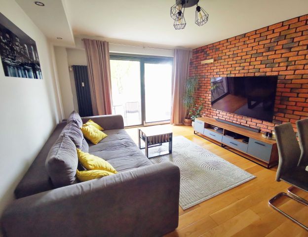 Mieszkanie 3-pokojowe Bartoszyce, ul. gen. Sikorskiego. Zdjęcie 1