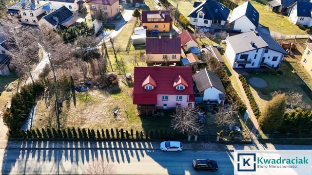 dom wolnostojący, 4 pokoje Lubatowa. Zdjęcie 3