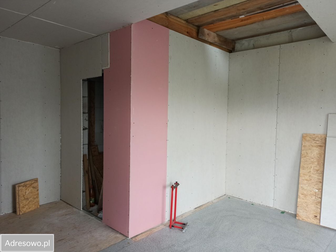 dom wolnostojący, 3 pokoje Oleksin. Zdjęcie 2