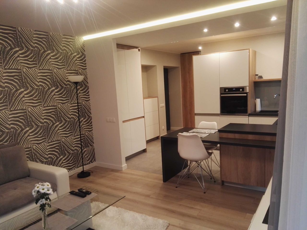 Mieszkanie 2-pokojowe Bielsko-Biała. Zdjęcie 7