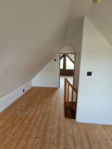 dom wolnostojący, 3 pokoje Babice. Zdjęcie 10