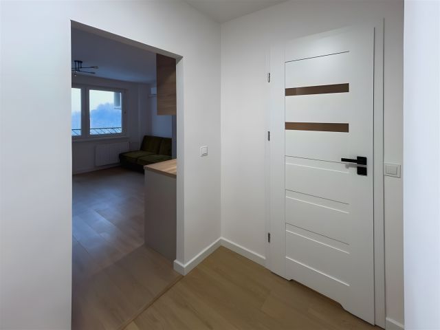 Mieszkanie 3-pokojowe Kraków Wzgórza Krzesławickie, os. Na Stoku. Zdjęcie 3