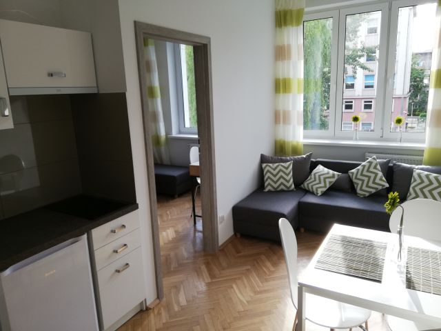 Mieszkanie 2-pokojowe Kraków Krowodrza, ul. Chocimska. Zdjęcie 1