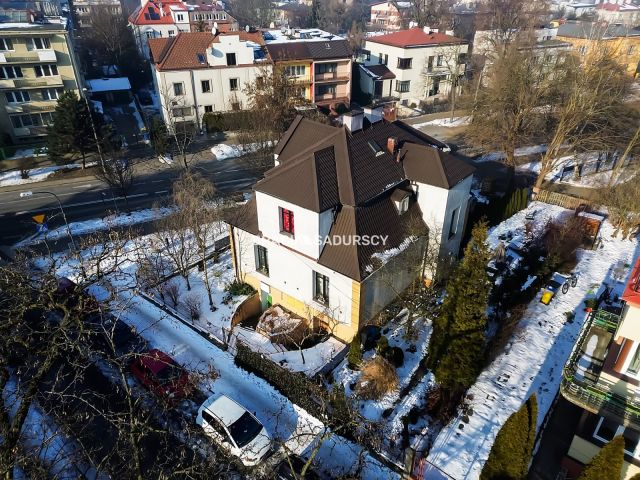 dom wolnostojący, 6 pokoi Kraków Grzegórzki, ul. gen. Józefa Sowińskiego. Zdjęcie 2