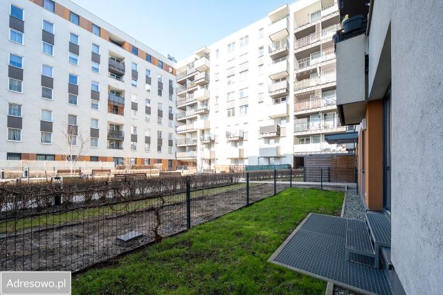 Mieszkanie 3-pokojowe Kraków Czyżyny, ul. Bolesława Orlińskiego. Zdjęcie 1