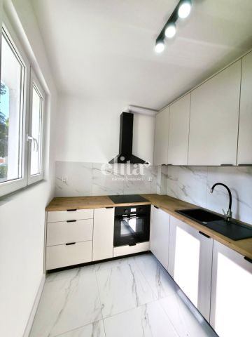Mieszkanie 2-pokojowe Rumia Centrum, ul. Księdza Lucjana Gierosa. Zdjęcie 3