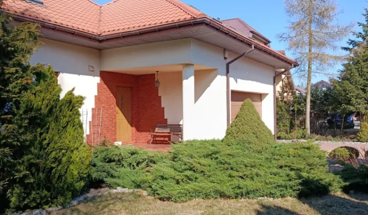 dom wolnostojący, 4 pokoje Nowe Gulczewo