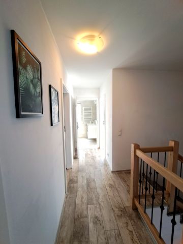 dom szeregowy, 4 pokoje Mierzyn. Zdjęcie 11