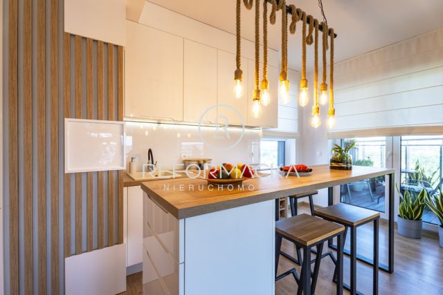 Mieszkanie 3-pokojowe Rzeszów, pl. Armii Krajowej. Zdjęcie 3