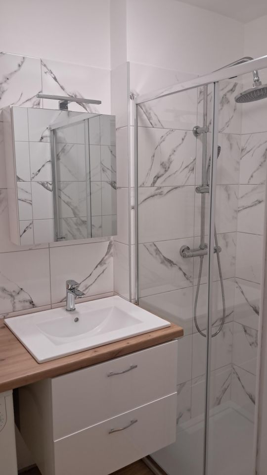 Mieszkanie 3-pokojowe Sulechów, os. Nadodrzańskie. Zdjęcie 5