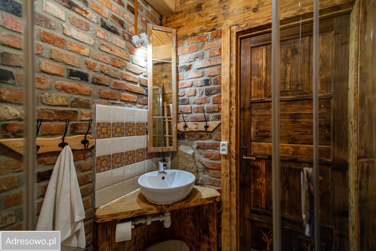 dom wolnostojący, 4 pokoje Ropki. Zdjęcie 3