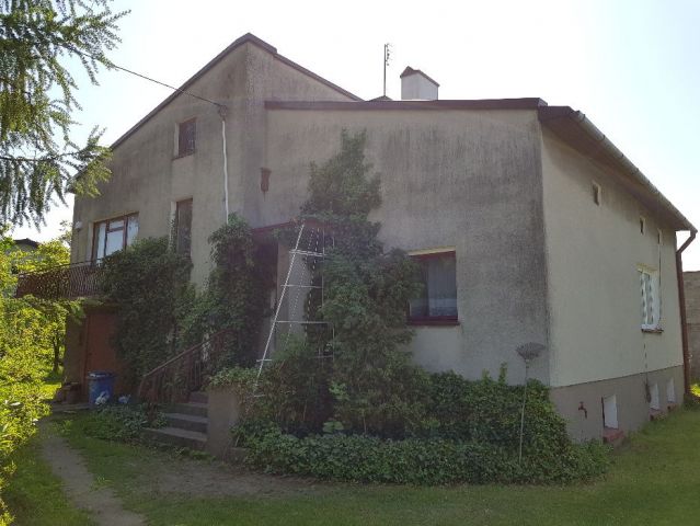 dom wolnostojący Radomsko, ul. Staffa. Zdjęcie 1