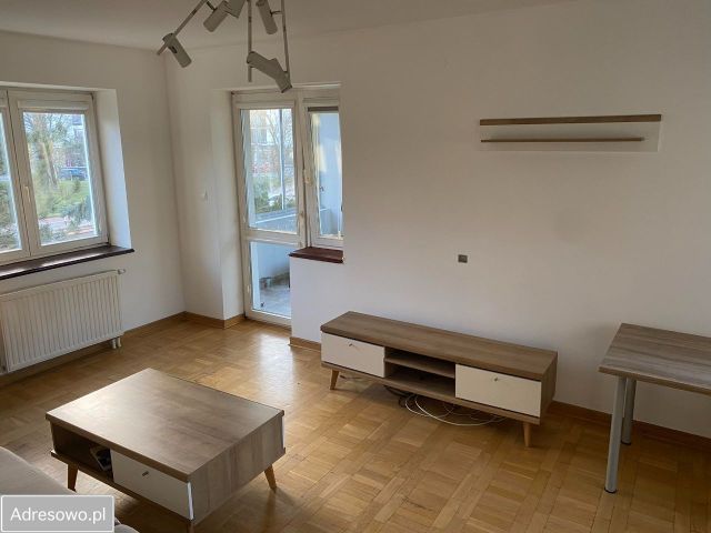 Mieszkanie 2-pokojowe Warszawa Gocław, ul. Kompasowa. Zdjęcie 1