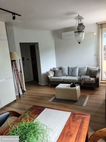 Mieszkanie 3-pokojowe Warszawa Wesoła, ul. Urocza. Zdjęcie 1