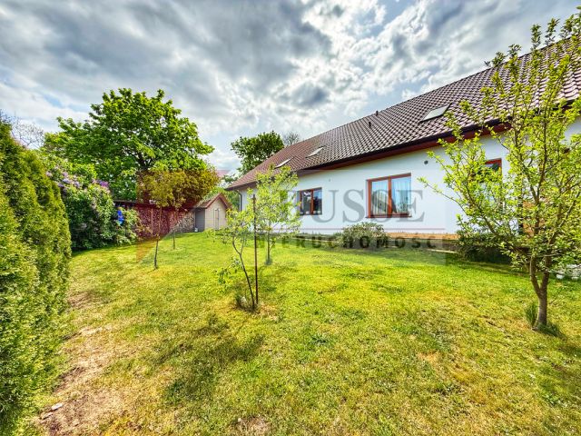 dom wolnostojący, 7 pokoi Trzeszczyn. Zdjęcie 30