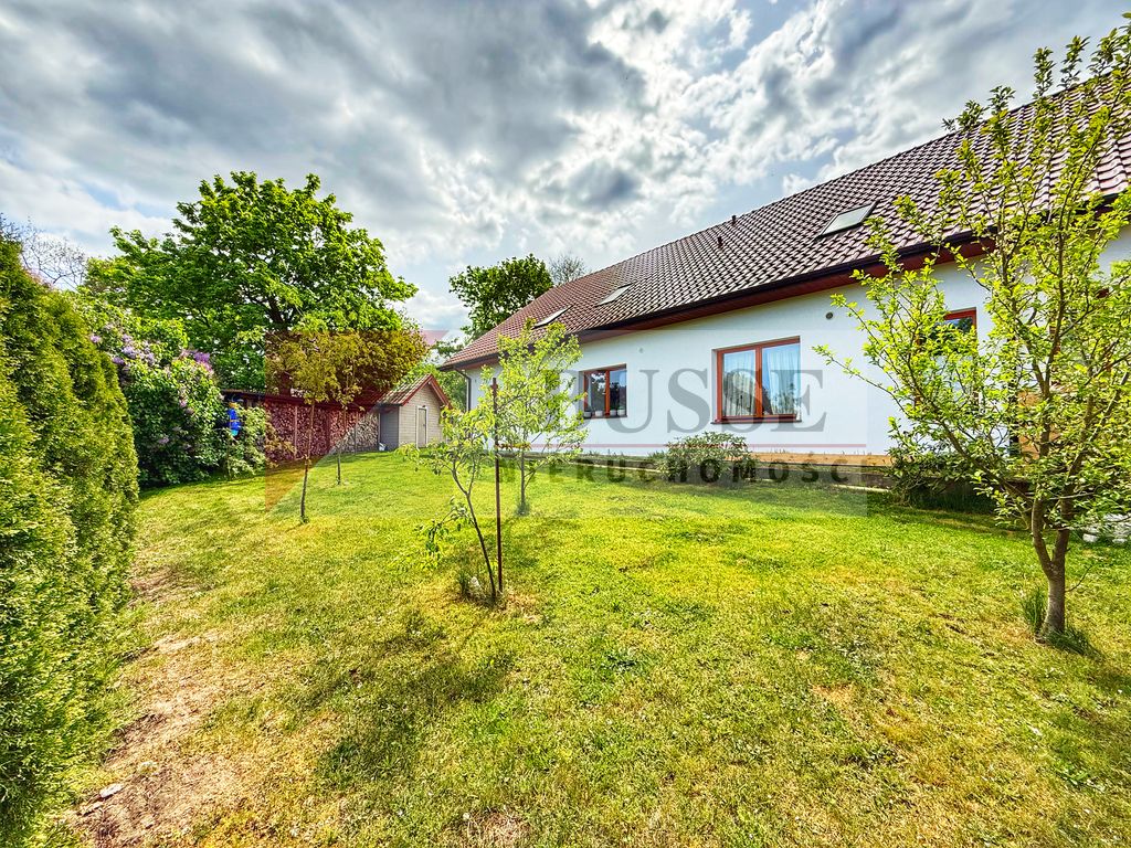 dom wolnostojący, 7 pokoi Trzeszczyn. Zdjęcie 30