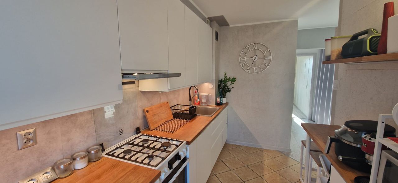 Mieszkanie 3-pokojowe Gdynia Obłuże, ul. mjr. Henryka Sucharskiego. Zdjęcie 10