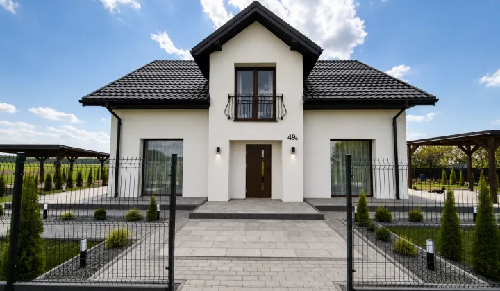 dom wolnostojący, 6 pokoi Marynin