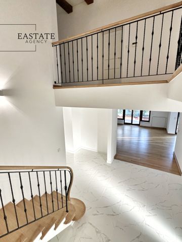 bliźniak, 7 pokoi Konstancin-Jeziorna, ul. Bartosza Głowackiego. Zdjęcie 6