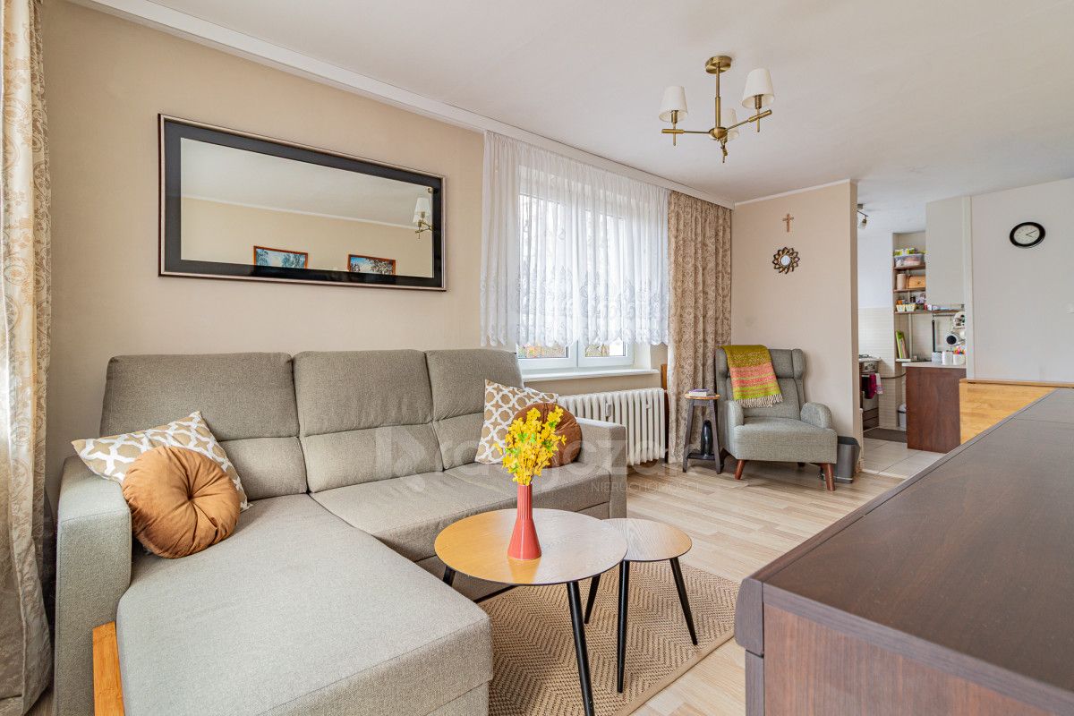 Mieszkanie 3-pokojowe Gdynia Śródmieście, ul. Józefa Bema. Zdjęcie 3