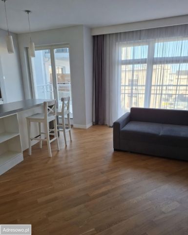Mieszkanie 3-pokojowe Gdynia Śródmieście, ul. Zygmunta Augusta. Zdjęcie 1