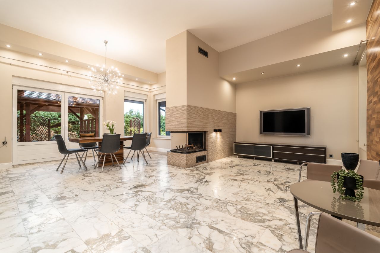 dom wolnostojący, 8 pokoi Mierzyn, ul. Długa. Zdjęcie 4