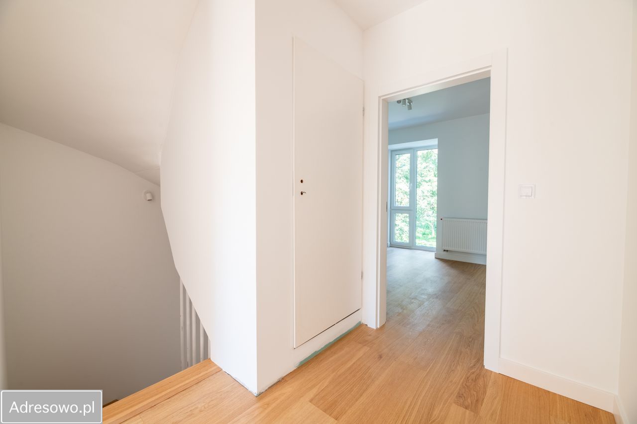 dom szeregowy, 5 pokoi Józefosław, ul. Słoneczny Sad. Zdjęcie 2