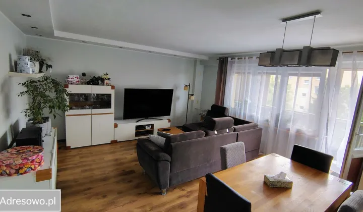 Mieszkanie 4-pokojowe Zgierz, ul. Tadeusza Boya-Żeleńskiego