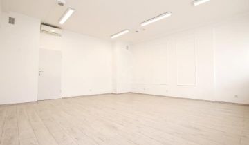 Biuro Wrocław Krzyki, pl. Powstańców Śląskich