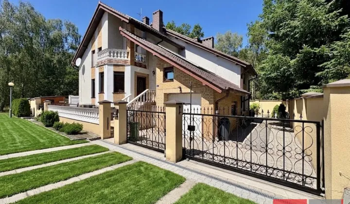 dom wolnostojący, 8 pokoi Zielona Góra, ul. Wołodyjowskiego