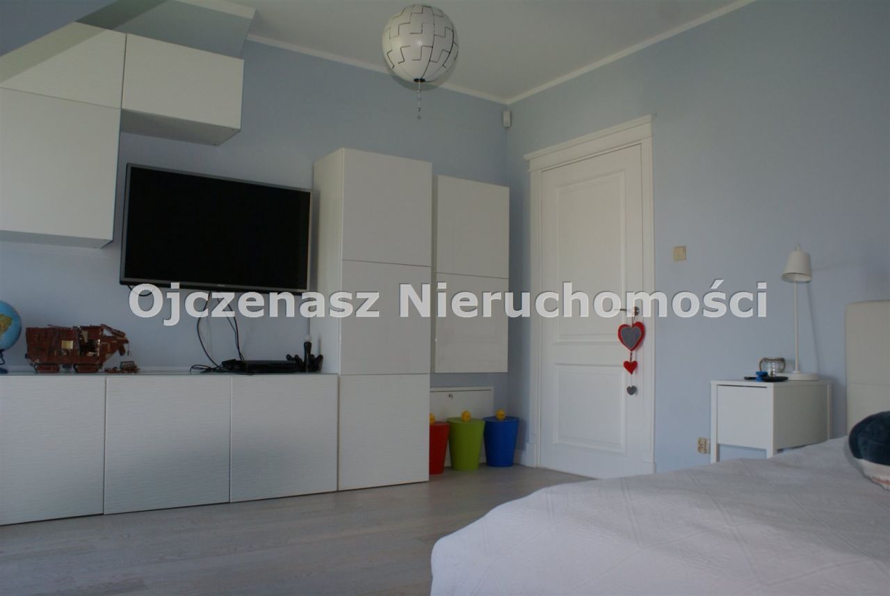 dom wolnostojący, 6 pokoi Niemcz. Zdjęcie 14