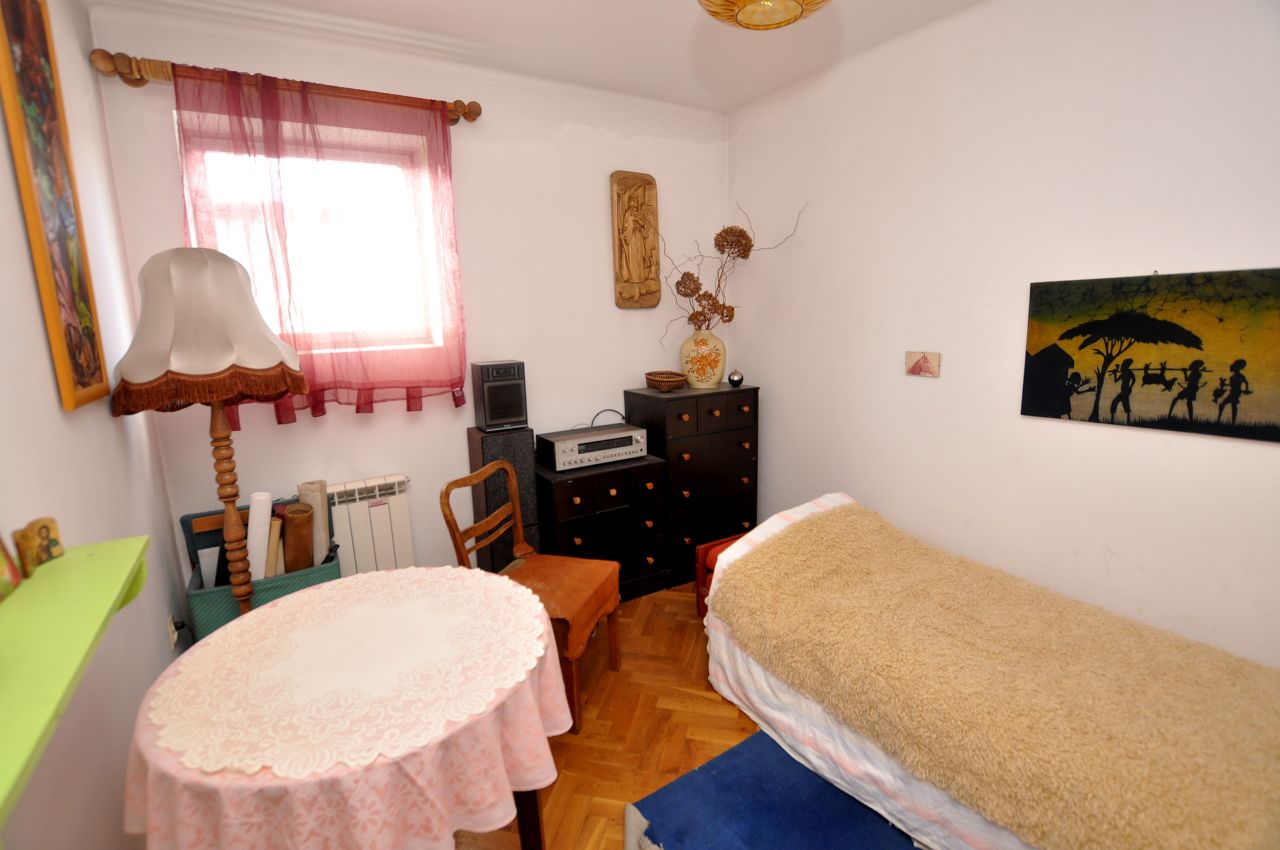 dom wolnostojący, 6 pokoi Katowice Brynów, ul. Dzięciołów. Zdjęcie 17