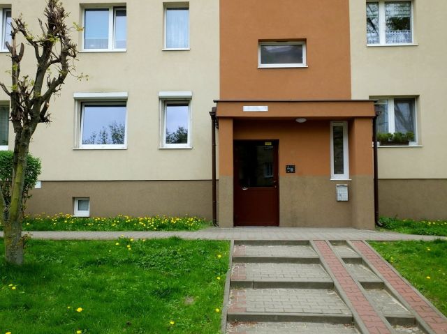 Mieszkanie 2-pokojowe Radom Gołębiów, ul. Ignacego Paderewskiego. Zdjęcie 1