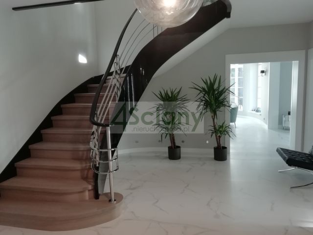 dom wolnostojący, 7 pokoi Jazgarzewszczyzna. Zdjęcie 30