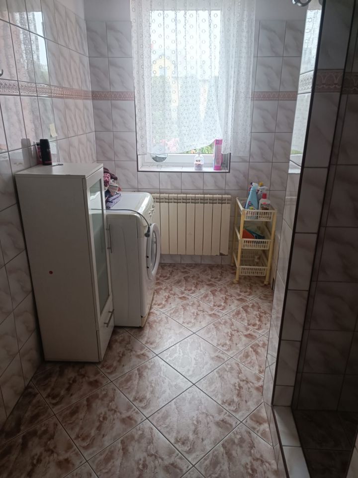 dom wolnostojący, 5 pokoi Wolanów, ul. Kolejowa. Zdjęcie 12