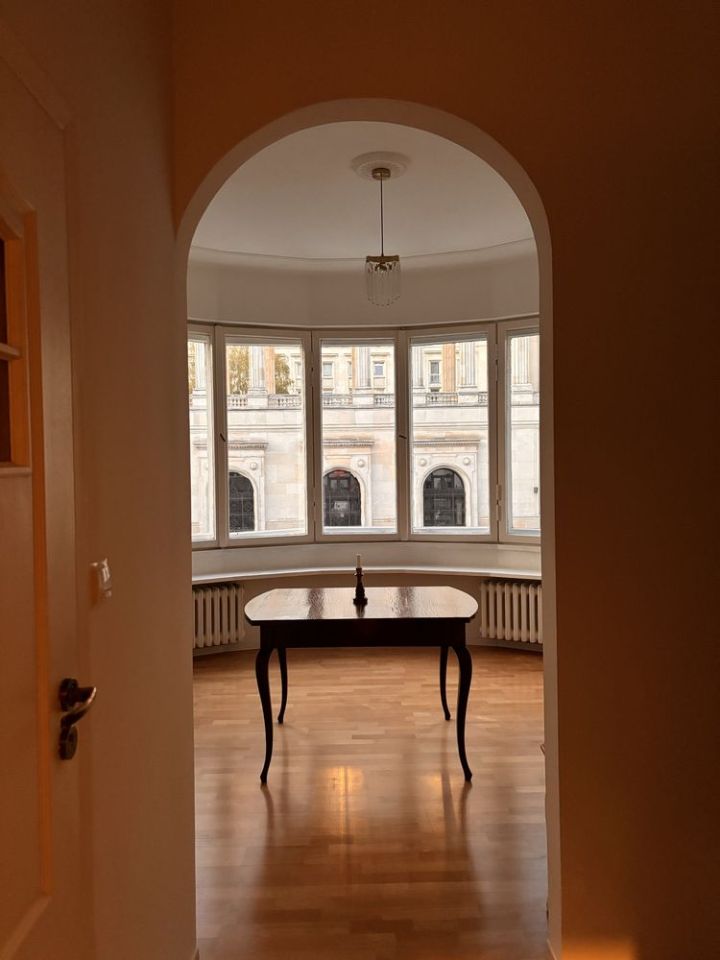 Mieszkanie 1-pokojowe Warszawa Śródmieście. Zdjęcie 1