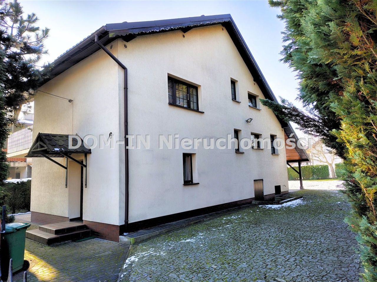dom wolnostojący, 6 pokoi Palowice, ul. Szkolna. Zdjęcie 2